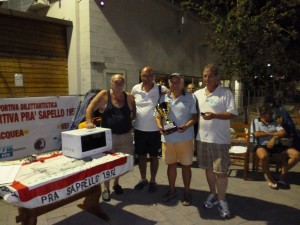 Al centro Massimo Boerio, a sinistra Fernando Valvassura, a destra Giuliano Magni